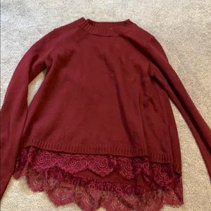 Sweater w/lacing
